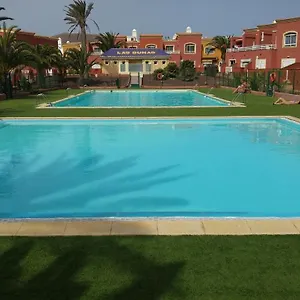 https://romantic-sunny-apartment.in-canary-islands.com
